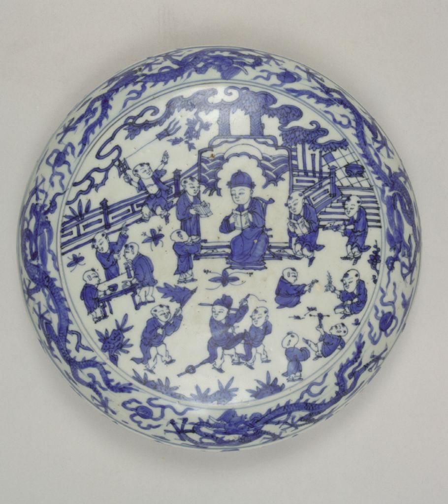 图片[2]-Blue and white baby picture round box-China Archive